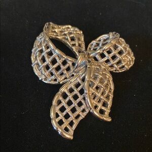 Elegant Silver Bow Brooch
